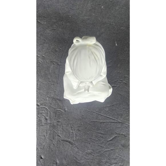 AK Kaiser Germany Bisque Porcelain Seated Girl with Dove Figurine White 806 - Picture 6 of 8